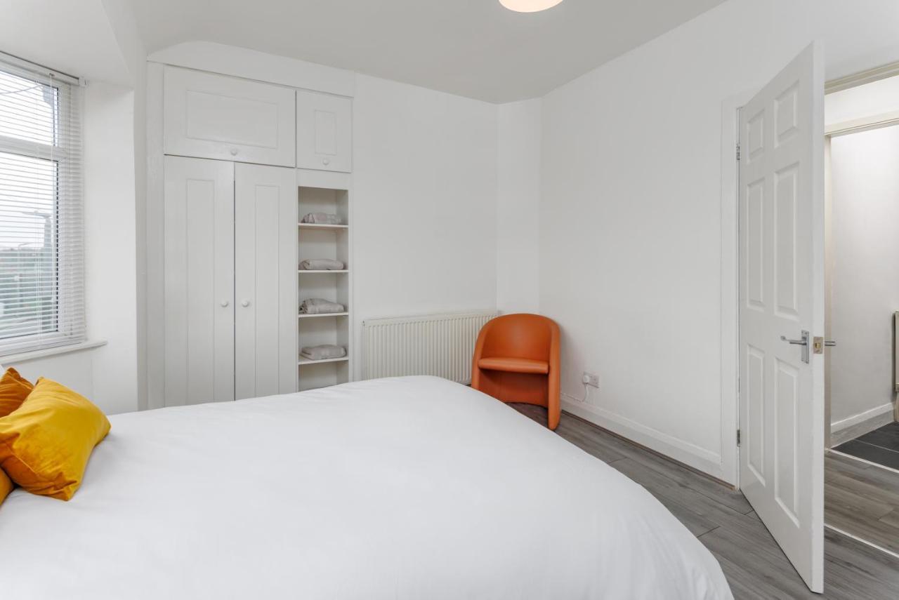 リヴァプールThe Empress 2 Bed Terraced Houseアパートメント エクステリア 写真