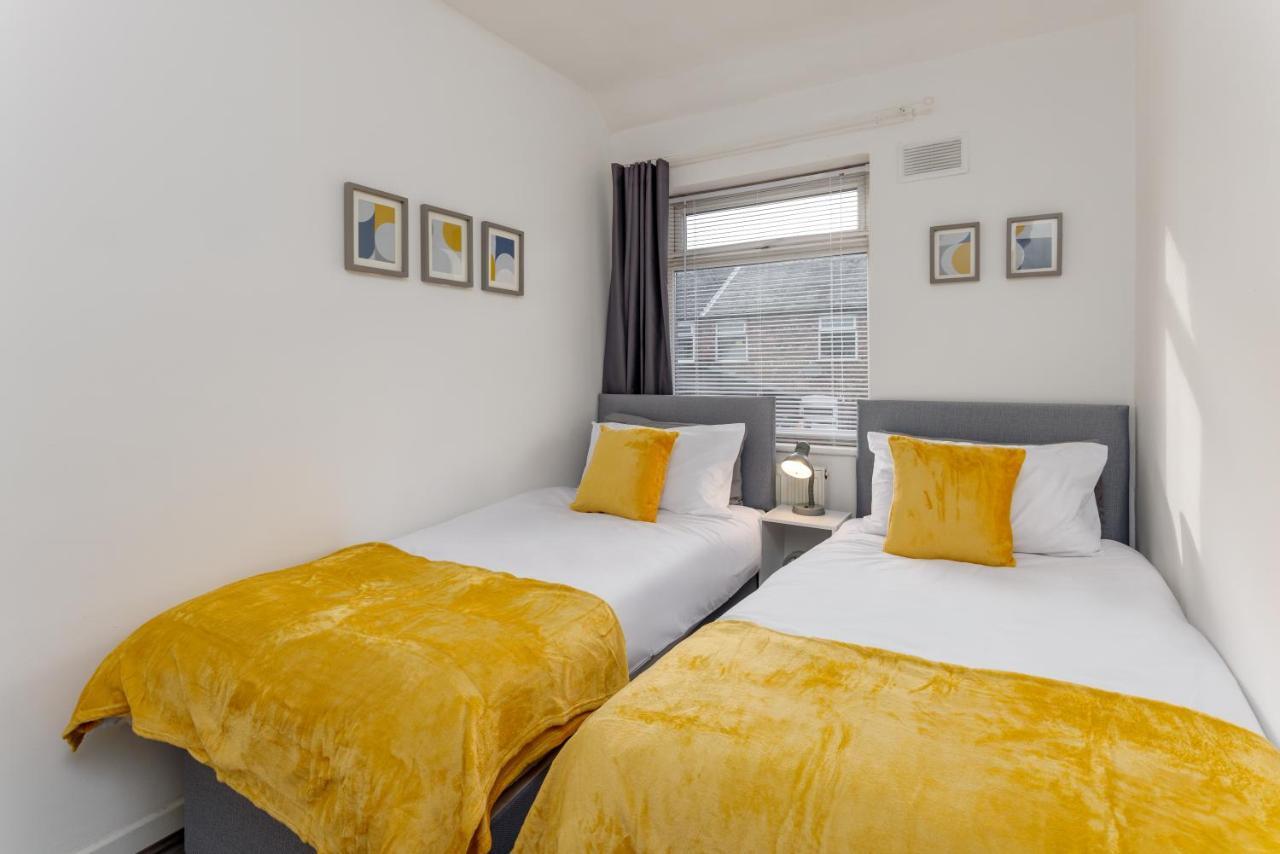 リヴァプールThe Empress 2 Bed Terraced Houseアパートメント エクステリア 写真