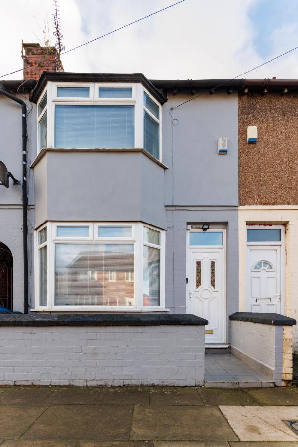 リヴァプールThe Empress 2 Bed Terraced Houseアパートメント エクステリア 写真